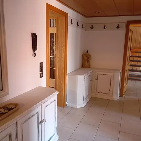 Apartment Mofe Monteur-