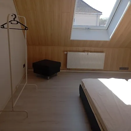 Mofe Monteur- * Oschersleben