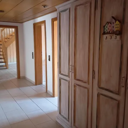 Apartment Mofe Monteur-