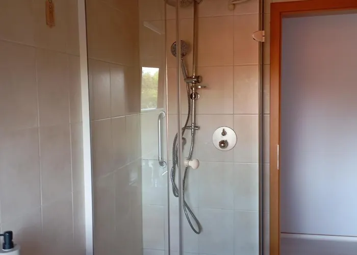 Mofe Monteur- * Oschersleben