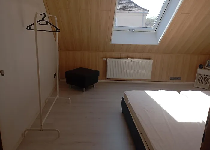 Mofe Monteur- * Oschersleben